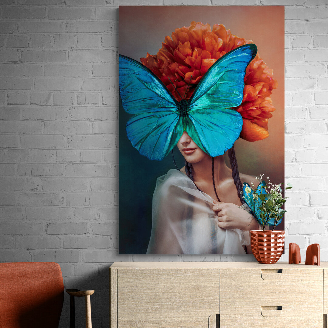 Tablou Canvas Femeie Chip de Fluture Panoply.ro
